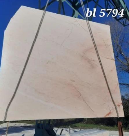 Absolute White Vietnam Marble bl 5796